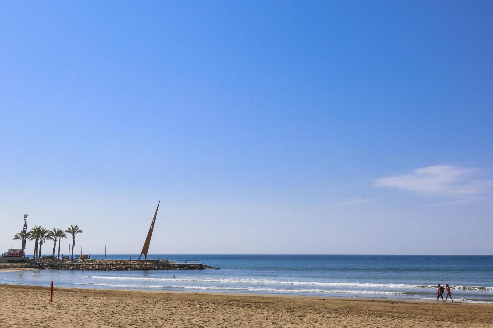 Santillana Homestay By Turismar Salou Bagian luar foto