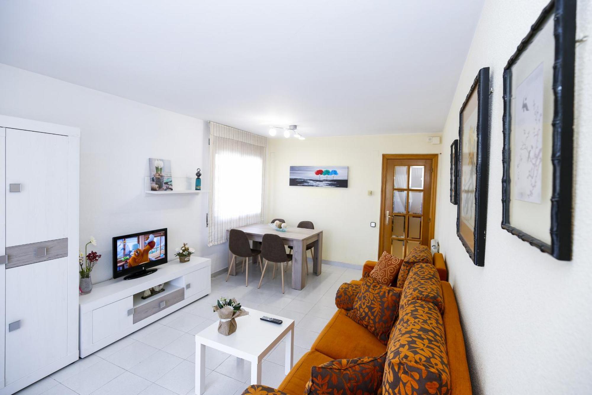 Santillana Homestay By Turismar Salou Bagian luar foto