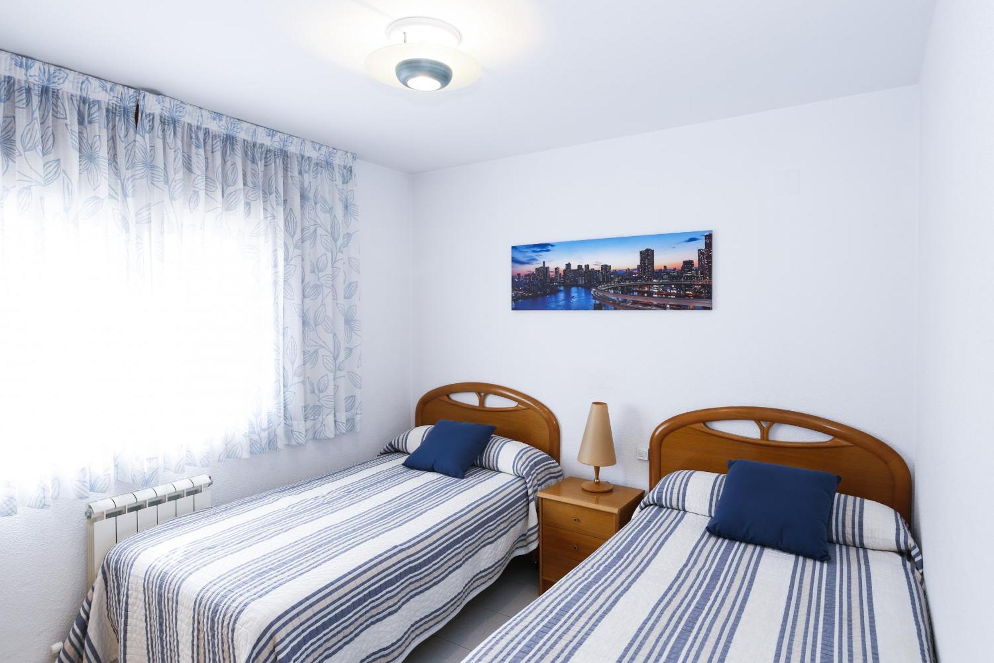 Santillana Homestay By Turismar Salou Bagian luar foto