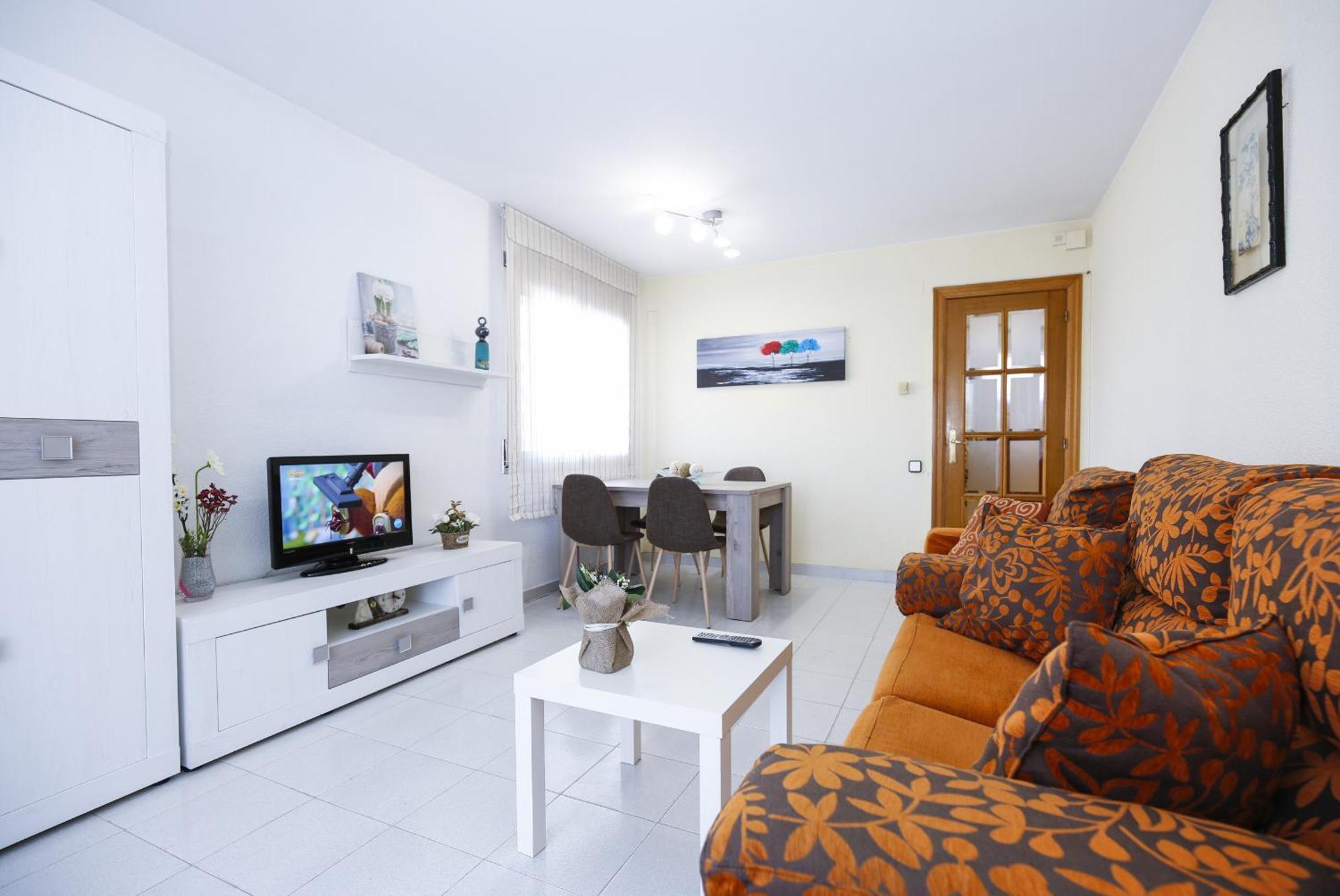 Santillana Homestay By Turismar Salou Bagian luar foto