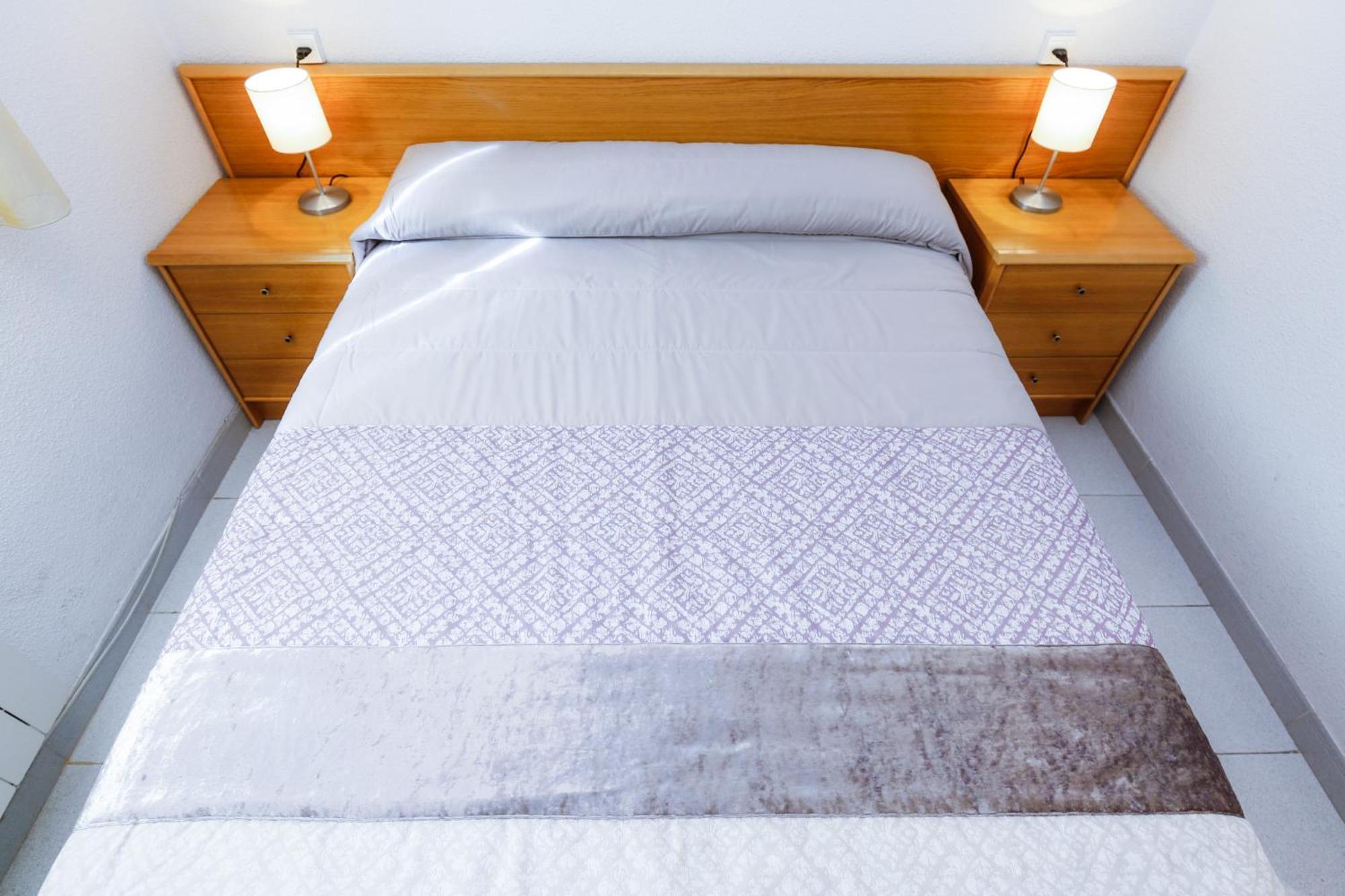 Santillana Homestay By Turismar Salou Bagian luar foto